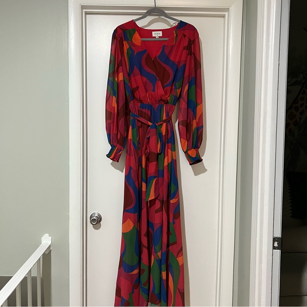 Boutique Brand Printed Long Sleeve Maxi Dress - Picture 2 of 10
